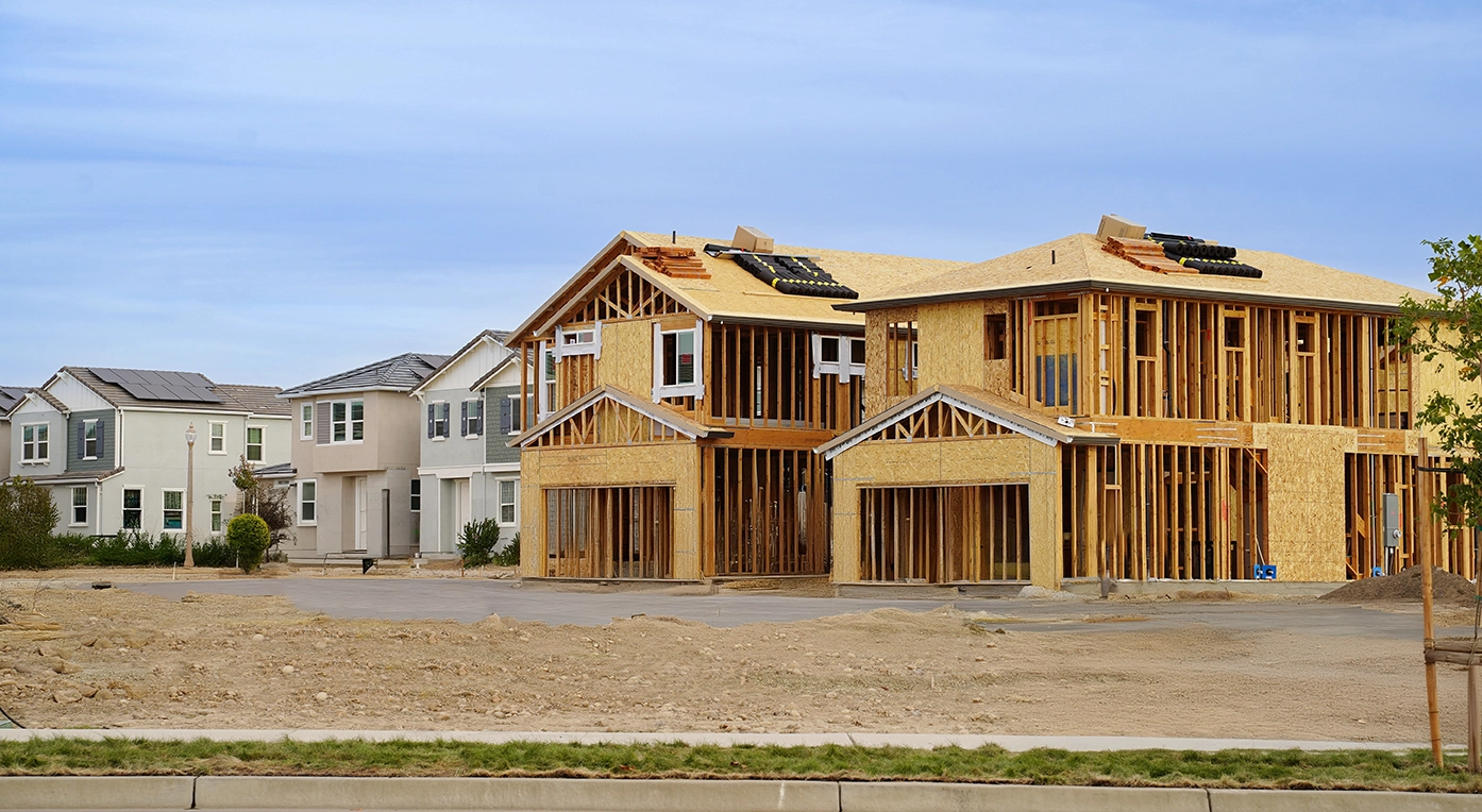 Uncertainty Dominates as Homebuilders Push Forward into Q2