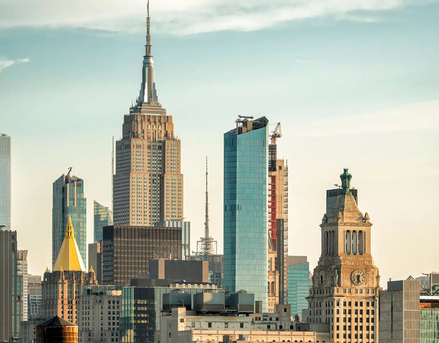CRE Deals Ease in August but Stay Ahead of 2025 Pace
